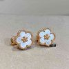 Lucky Spring earrings, plum blossom